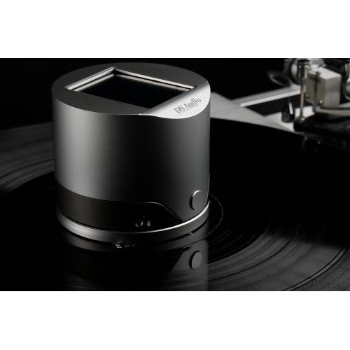 DS Audio ES-001 Eccentricity Detection Stabilizer Review: A Revolution in Vinyl Precision