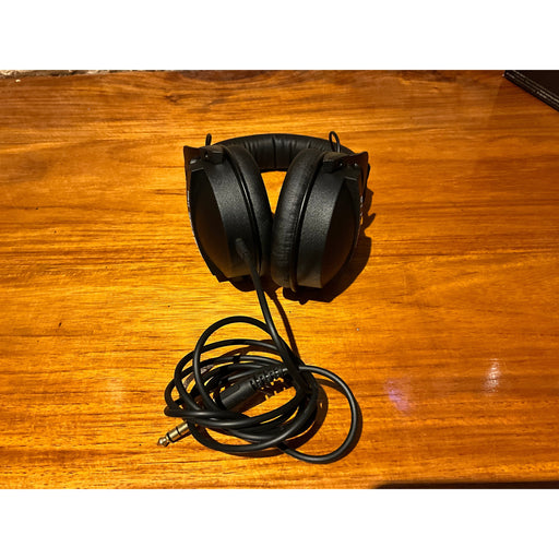 Beyerdynamic DT 770 PRO 32OHM Headphones Pre Loved