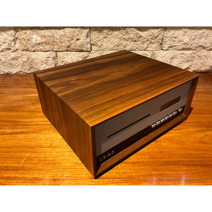 Leak CDT CD transport in Walnut Pre Loved