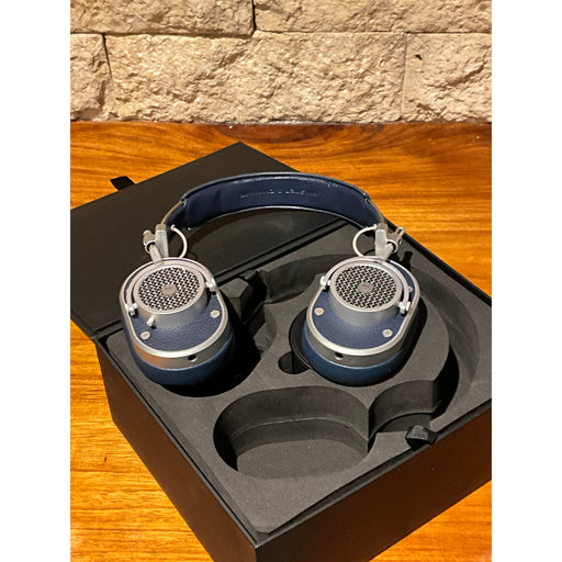 Master & Dynamic MH40 Headphones Pre Loved