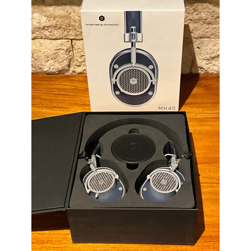 Master & Dynamic MH40 Headphones Pre Loved