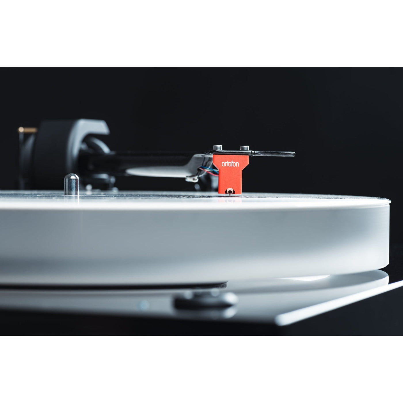 Pro-Ject - X2 B - Turntable Fitted With Ortofon Quintet Red — The Audio ...