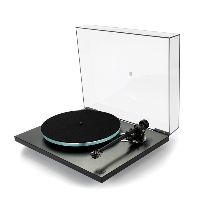 Rega - Planar 3 RS - Turntable (Pre-Order now for 1st quarter 2025 delivery!)