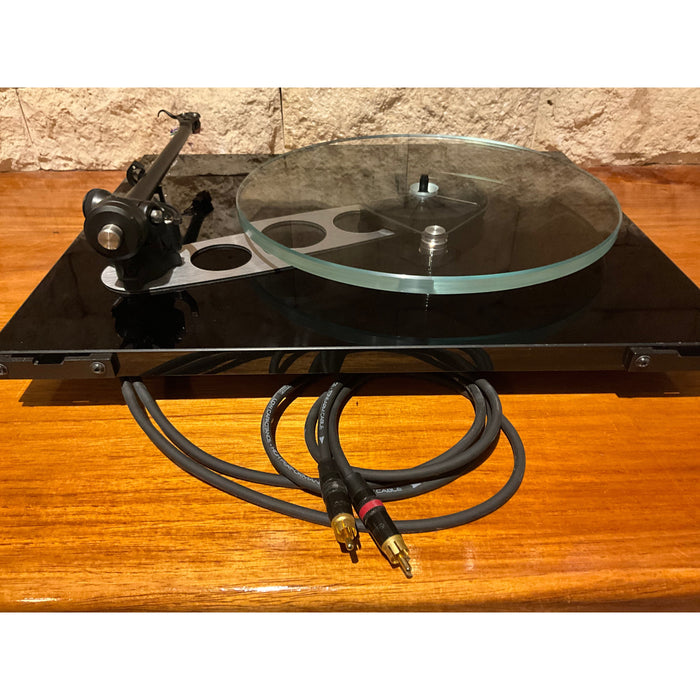 Rega Planar 3 turntable with audio technica cartridge Pre Loved