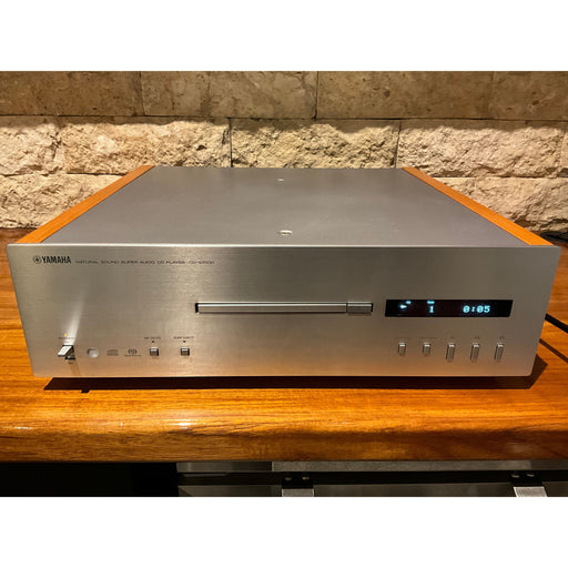 Yamaha CDS1000 SACD, CD player silver/wood Pre Loved